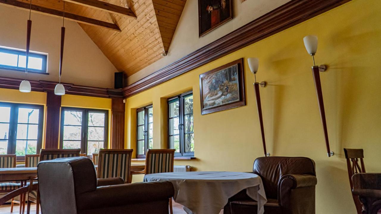 Villa Barbara Oborniki Śląskie Exteriér fotografie